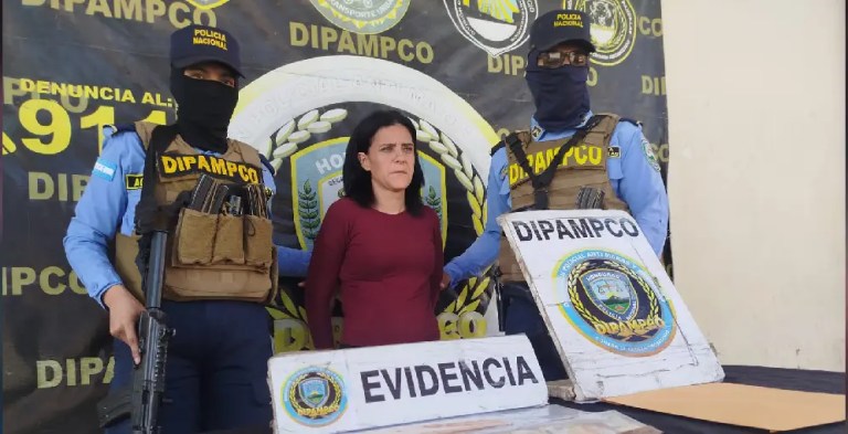 Capturan-a-mujer-acusada-de-cobrar-extorsion-en-Comayaguela