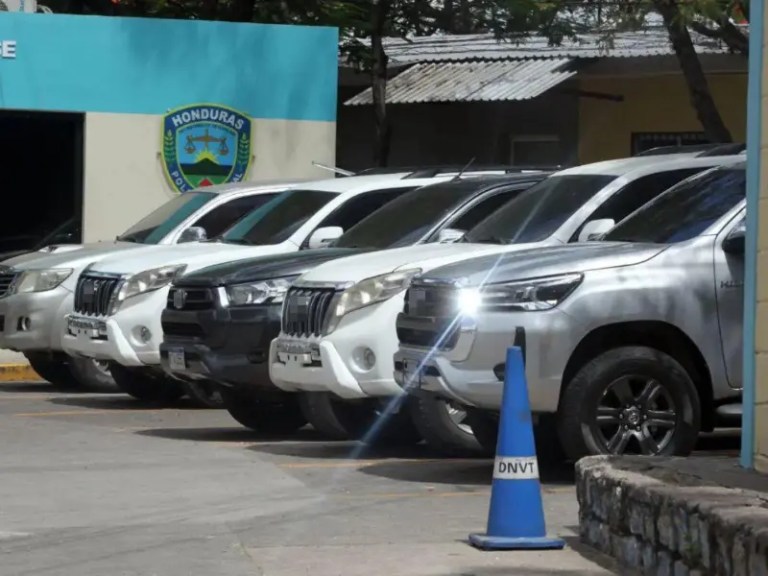 eh-alquiler-carros-xiomara_13428545_20260204094959